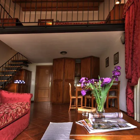 Casanova - Wellness Center La Grotta Etrusca San Quirico dʼOrcia