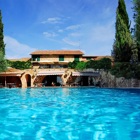 Casanova - Wellness Center La Grotta Etrusca מלון 3*