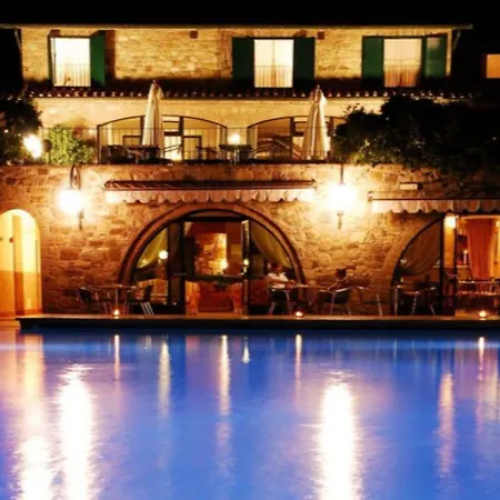 Casanova - Wellness Center La Grotta Etrusca San Quirico dʼOrcia