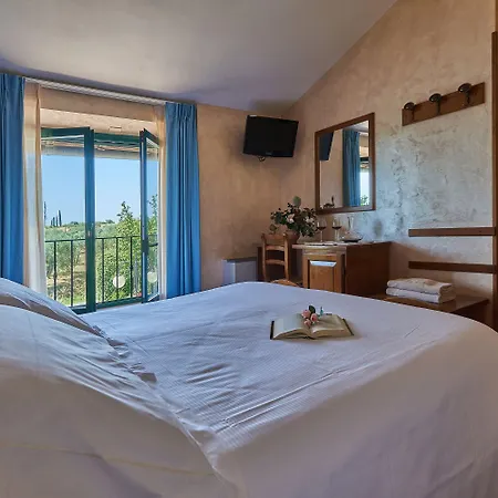 Casanova - Wellness Center La Grotta Etrusca San Quirico dʼOrcia