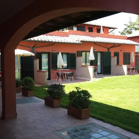 Casanova - Wellness Center La Grotta Etrusca ホテル