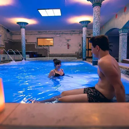 Casanova - Wellness Center La Grotta Etrusca מלון San Quirico dʼOrcia