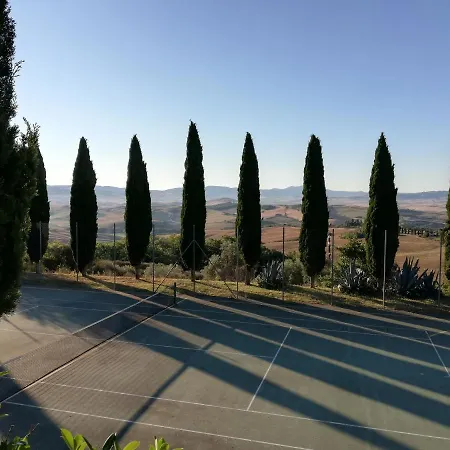 מלון Casanova - Wellness Center La Grotta Etrusca 3*