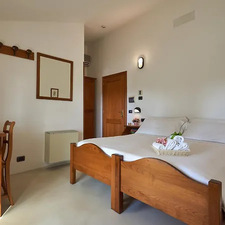 מלון Casanova - Wellness Center La Grotta Etrusca San Quirico dʼOrcia