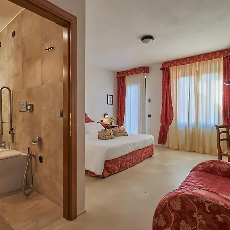 Casanova - Wellness Center La Grotta Etrusca