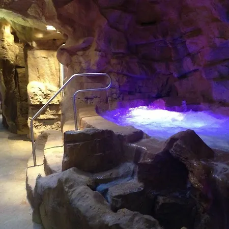 מלון Casanova - Wellness Center La Grotta Etrusca